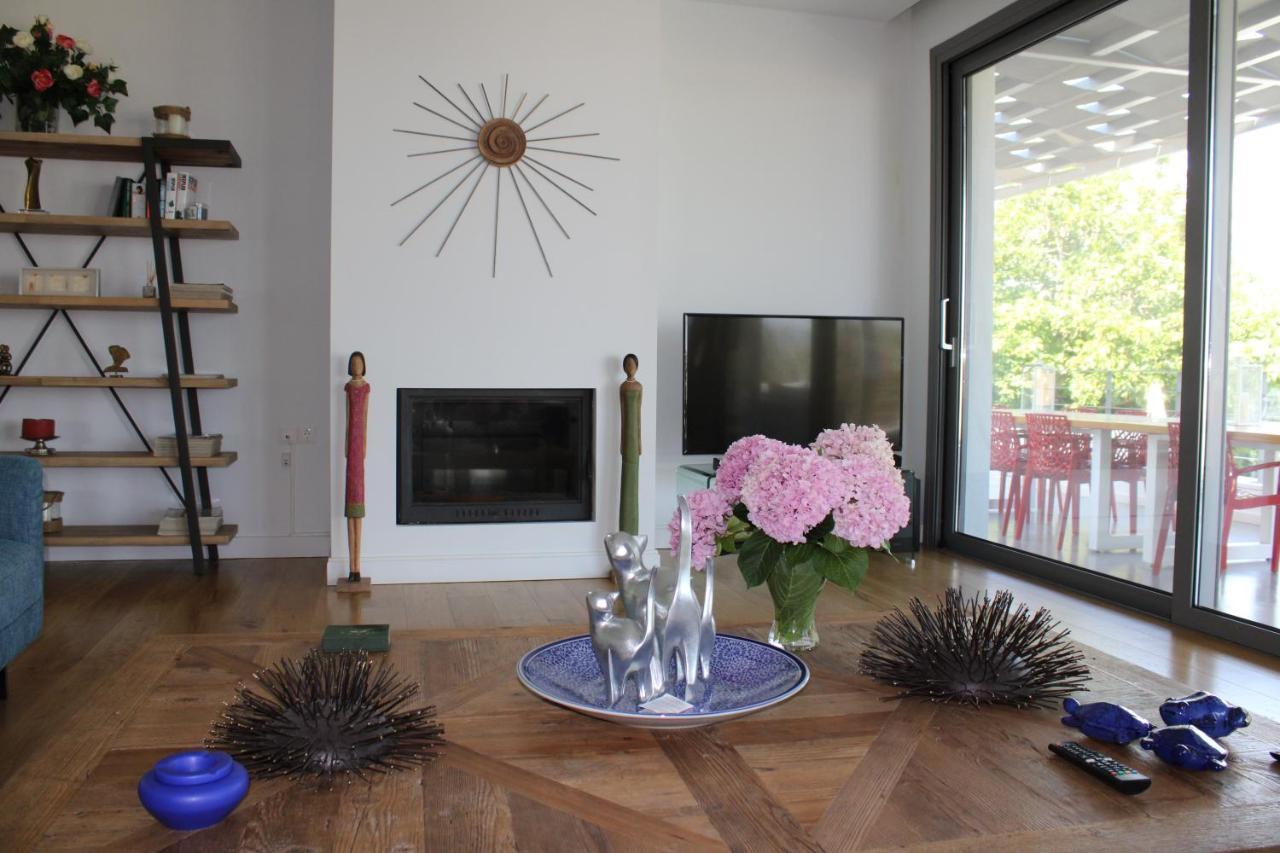 Villa Ren Dassia  Dış mekan fotoğraf
