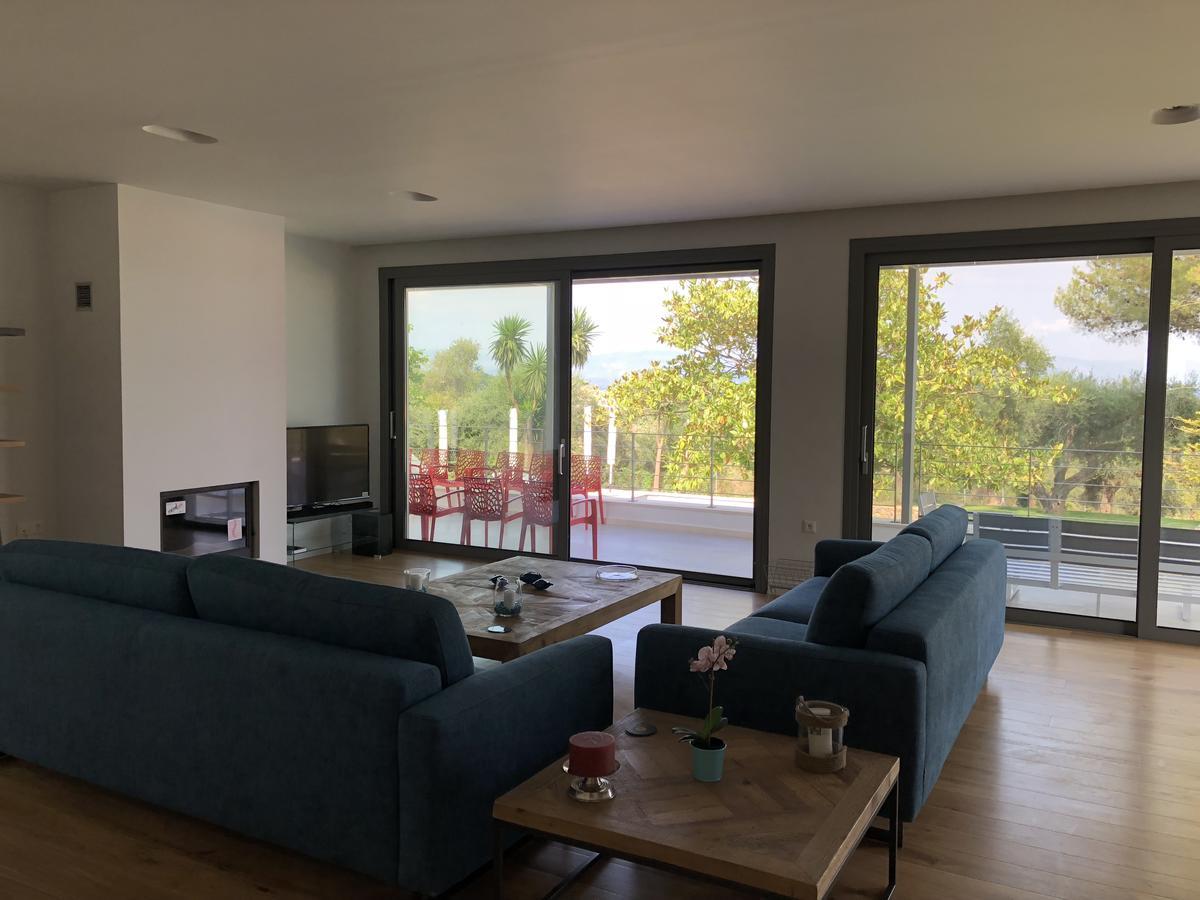 Villa Ren Dassia  Dış mekan fotoğraf