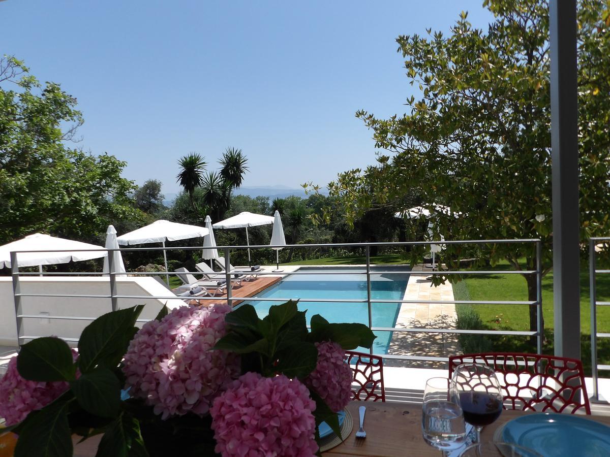 Villa Ren Dassia  Dış mekan fotoğraf